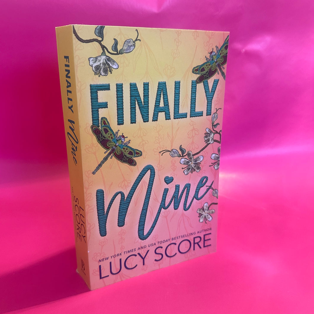 Finally Mine - Lucy Score