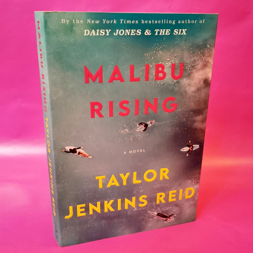 Malibu Rising - Taylor Jenkins Reid