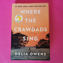 Load image into Gallery viewer, Where the Crawdads Sing - Delia Owens
