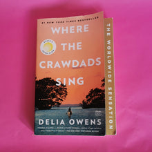 Load image into Gallery viewer, Where the Crawdads Sing - Delia Owens
