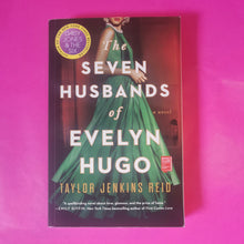 Load image into Gallery viewer, The Seven Husbands of Evelyn Hugo - Taylor Jenkins Reid
